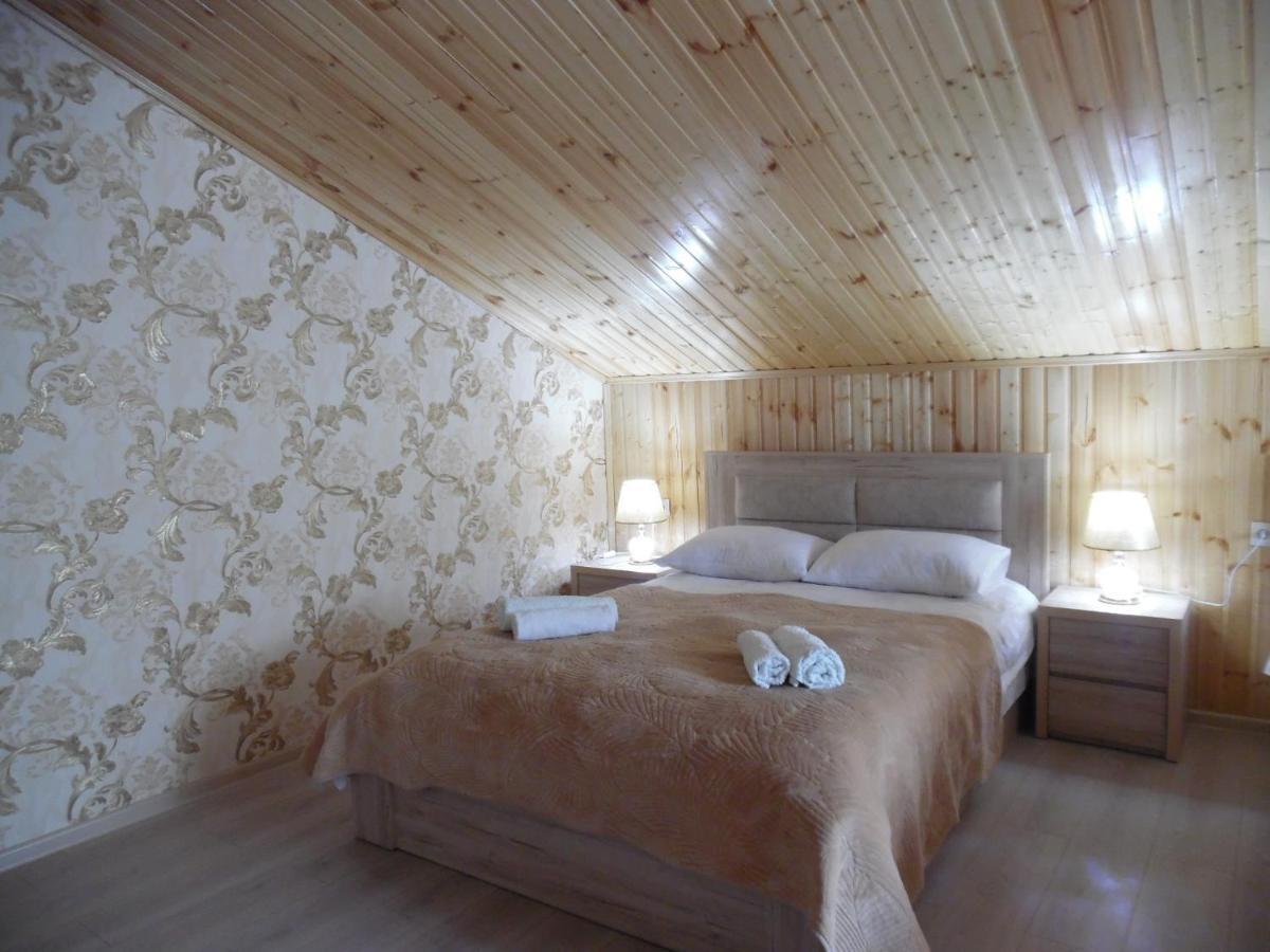 Guest House Tamta Kazbegi Esterno foto