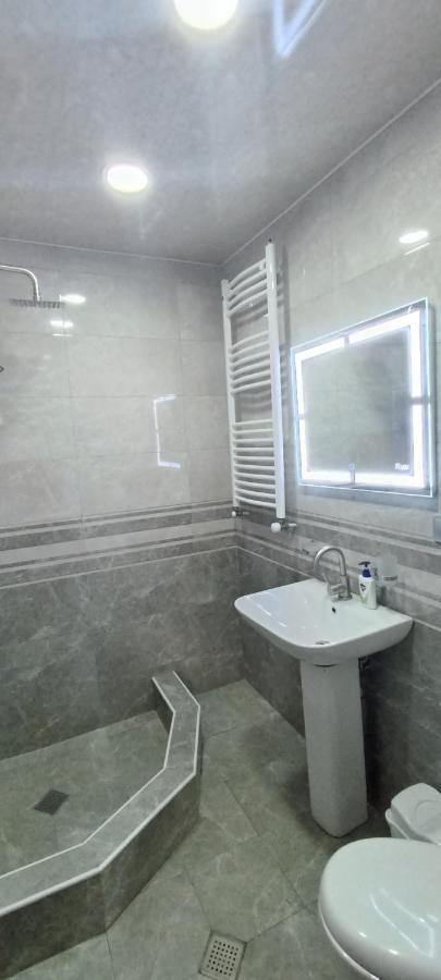 Guest House Tamta Kazbegi Esterno foto