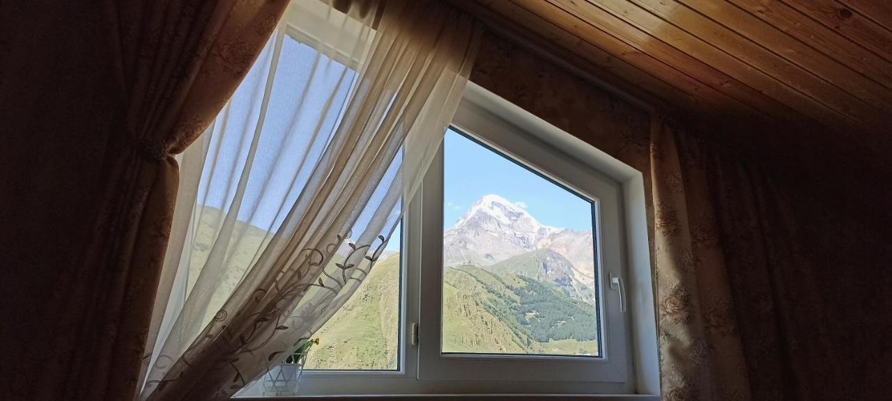 Guest House Tamta Kazbegi Esterno foto