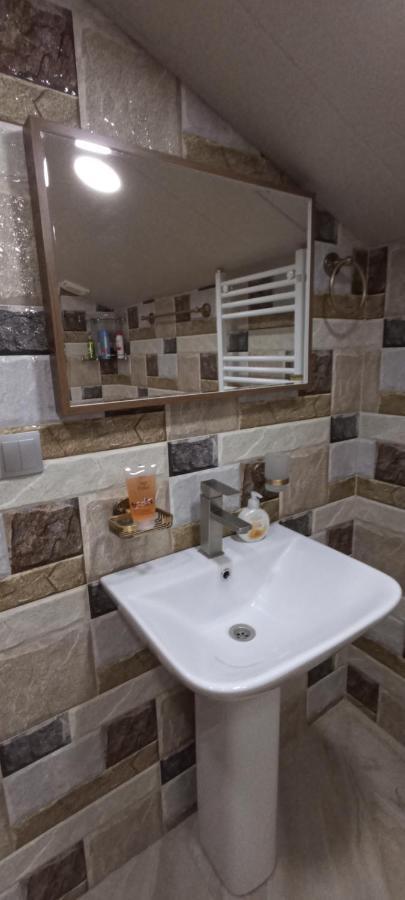 Guest House Tamta Kazbegi Esterno foto