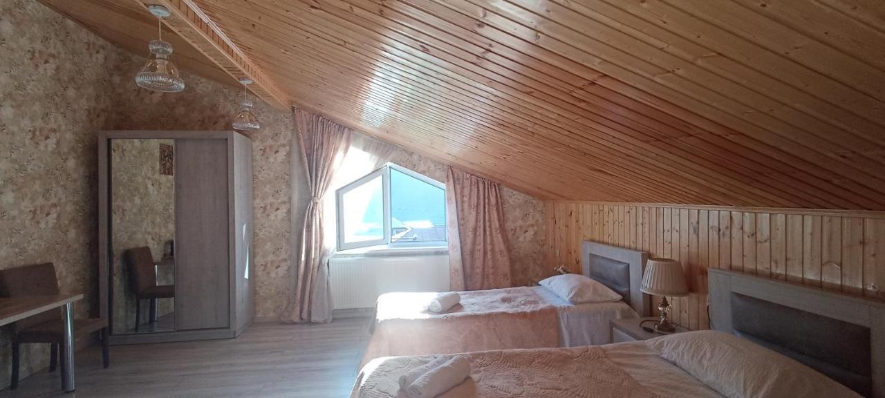 Guest House Tamta Kazbegi Esterno foto
