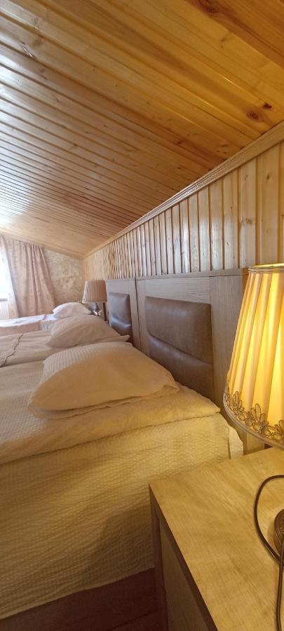 Guest House Tamta Kazbegi Esterno foto
