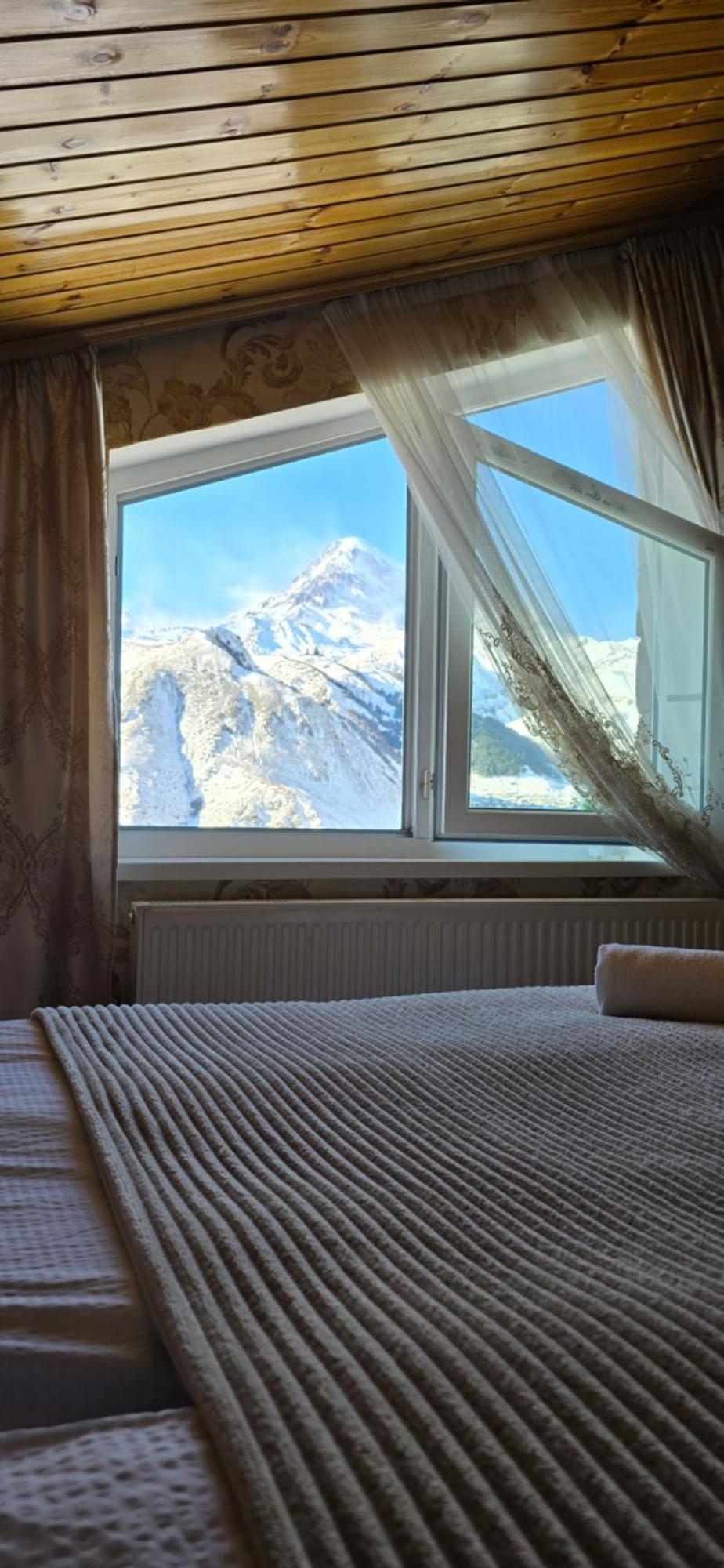 Guest House Tamta Kazbegi Esterno foto