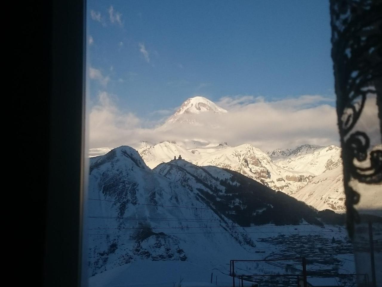 Guest House Tamta Kazbegi Esterno foto